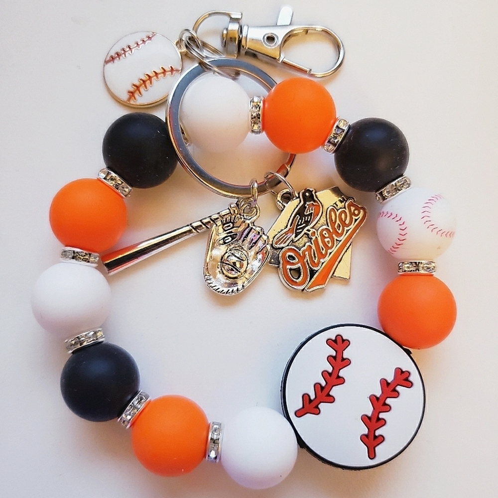 Handmade Orioles Beaded Silicone Focal Bead Wristlet Keychain Bracelet